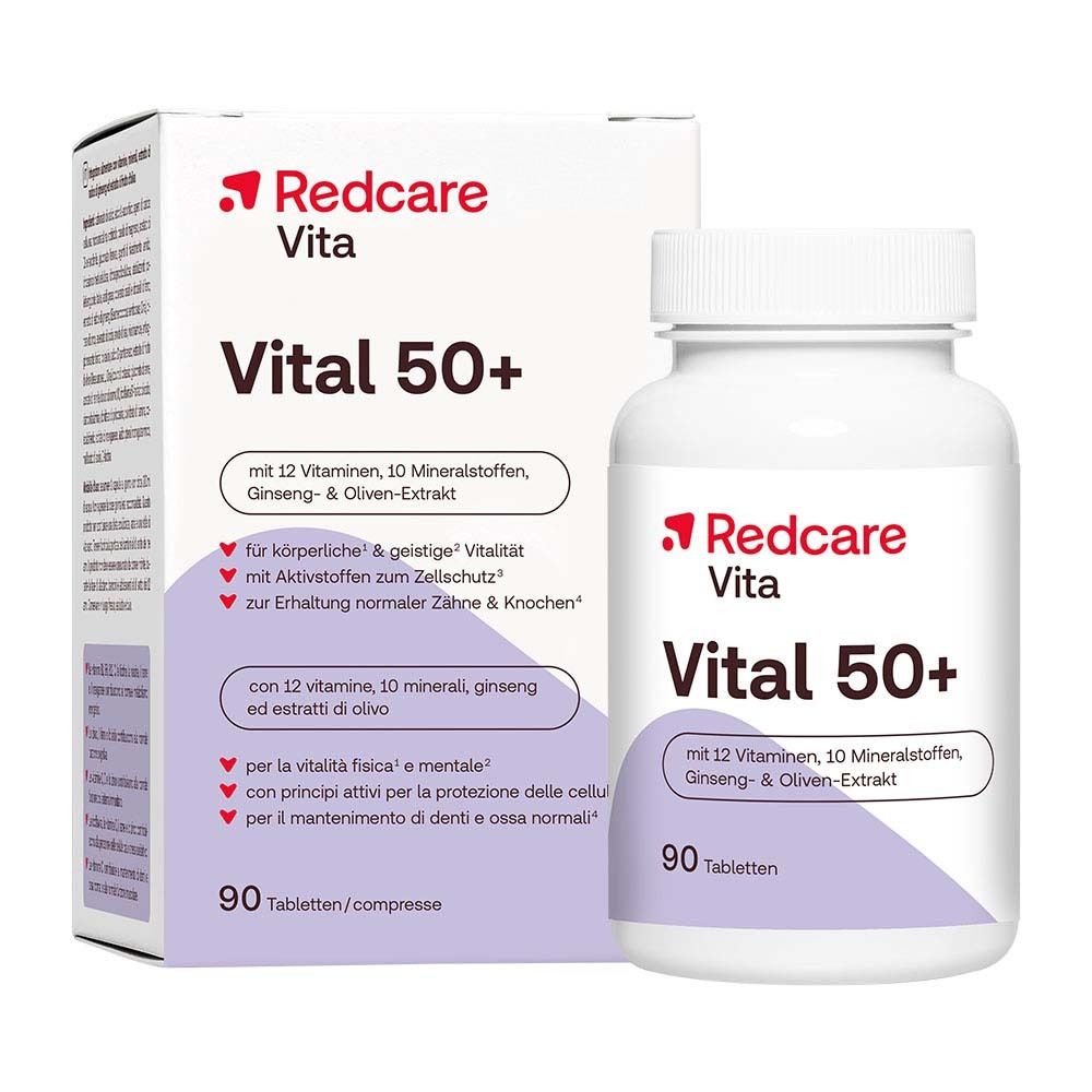 Flacone bianco Redcare Vita Vital 50+ con 90 compresse. Contiene 12 vitamine, 10 minerali, ginseng ed estratto di oliva.
