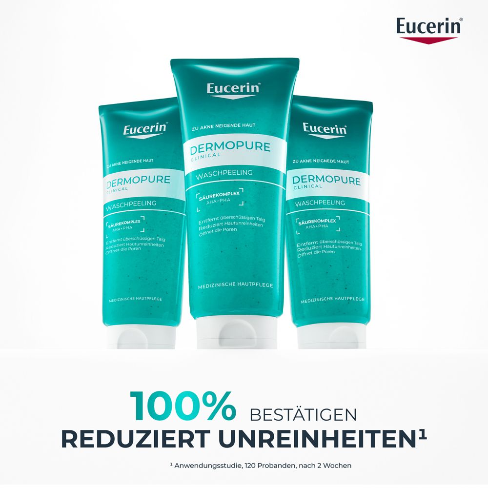 Tre tubi Eucerin Dermopure Waschpeeling turchesi con tappo bianco. Logo Eucerin in alto.