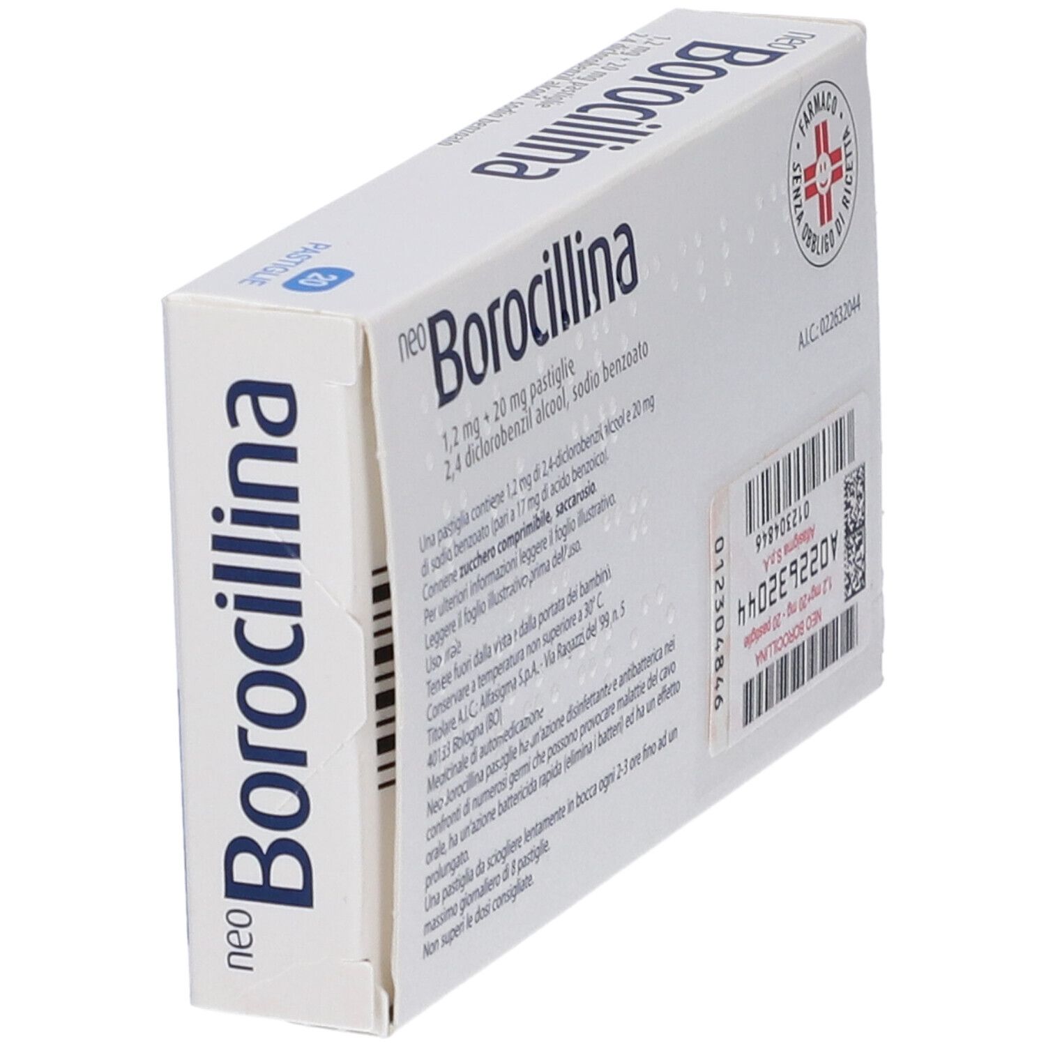 Scatola "neo Borocillina" in prospettiva. Retro con informazioni e logo farmacia.