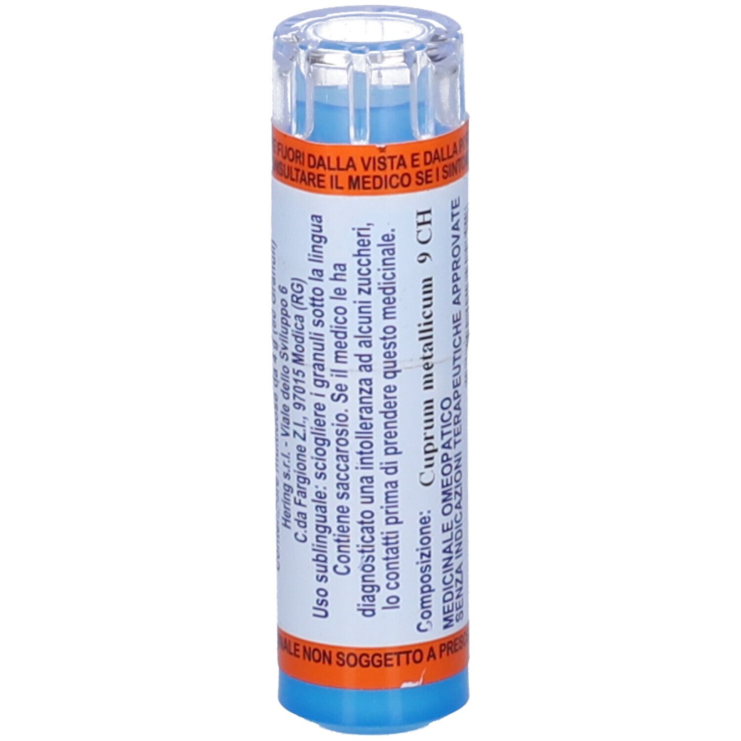 Contenitore blu cilindrico. Scritta: Cuprum Metallicum 9 CH. Etichette arancioni e blu. Contiene 80 granuli.