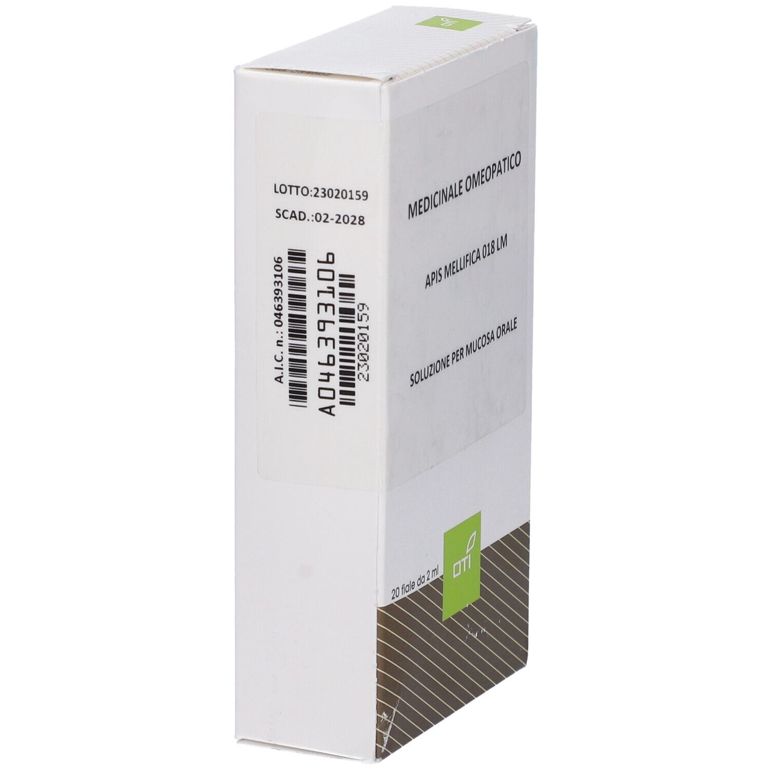 Retro della scatola. Testo: Medicinale omeopatico. Apis Mellifica 018 LM, soluzione per mucosa orale. Numero lotto, scadenza.