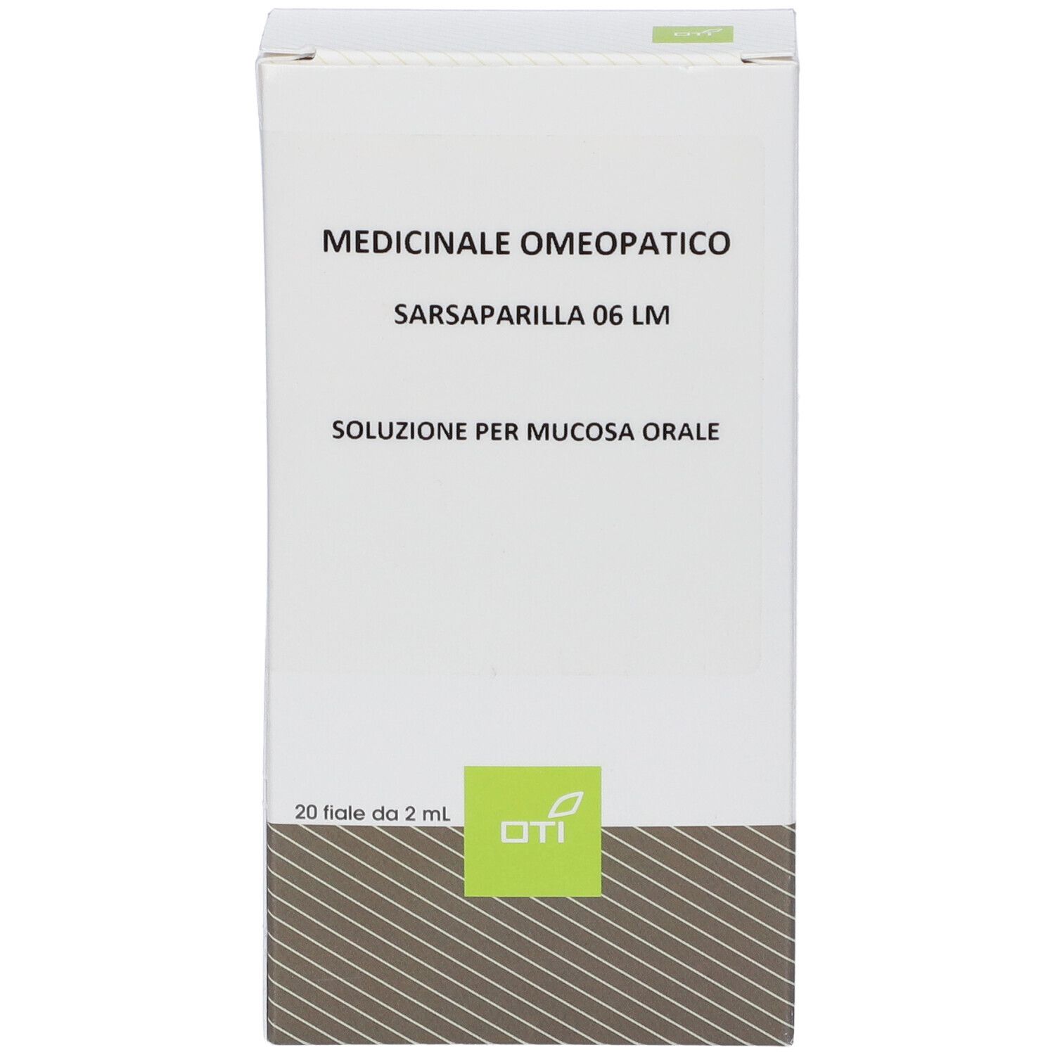 Scatola bianca con testo: Medicinale Omeopatico, Sarsaparilla 06 LM, Soluzione per mucosa orale. 20 fiale da 2 ml. Logo OTI.