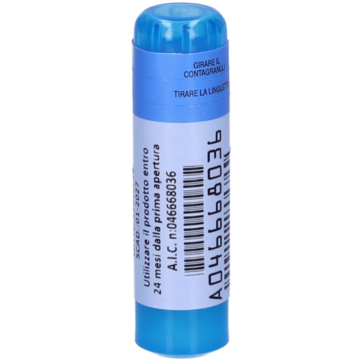 Contenitore cilindrico blu. Etichetta bianca con testo e codice a barre. Testo: A04668036, A.I.C. n. 04668036.