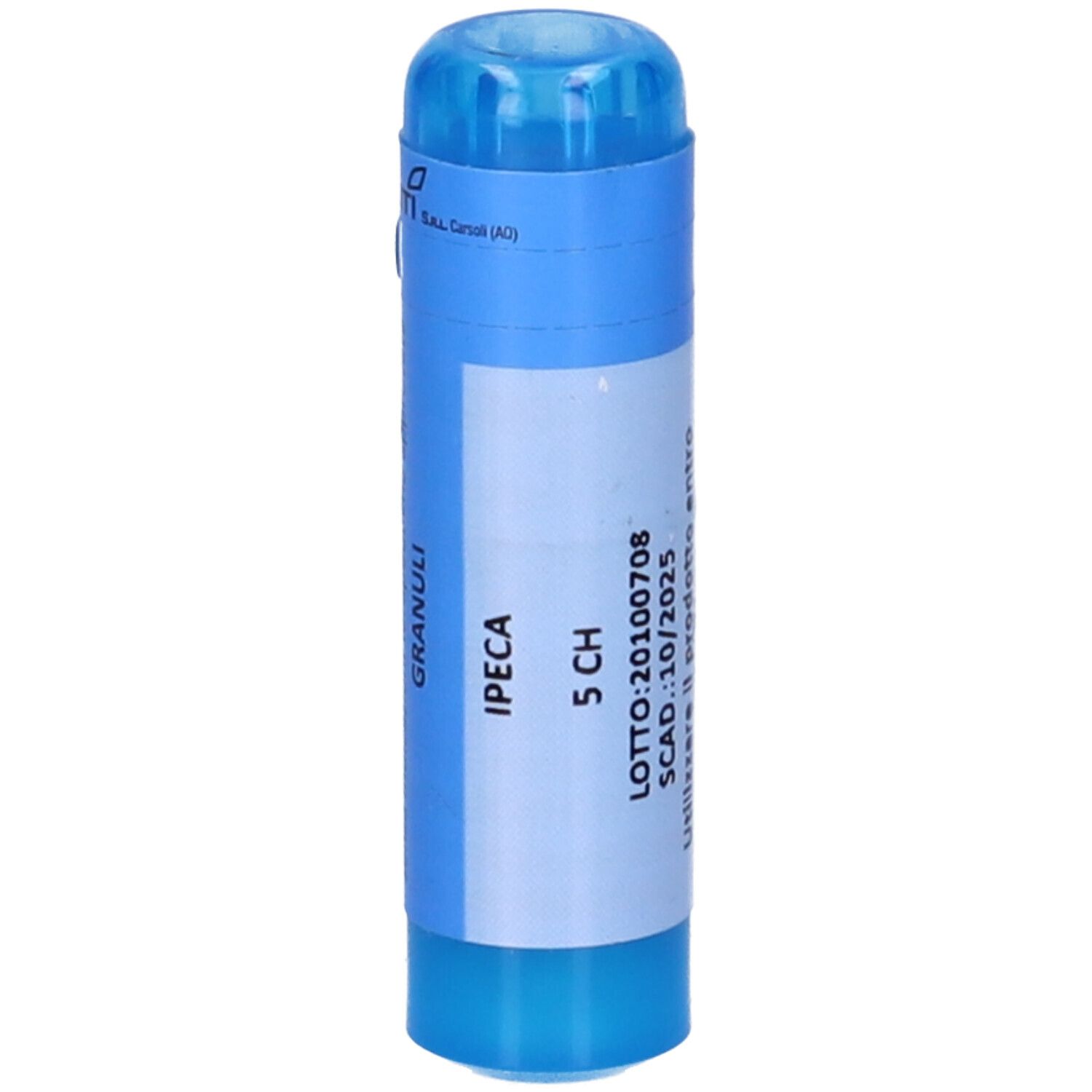 Contenitore cilindrico blu con etichetta bianca. Scritta: IPECA 5 CH, numero di lotto e data di scadenza.
