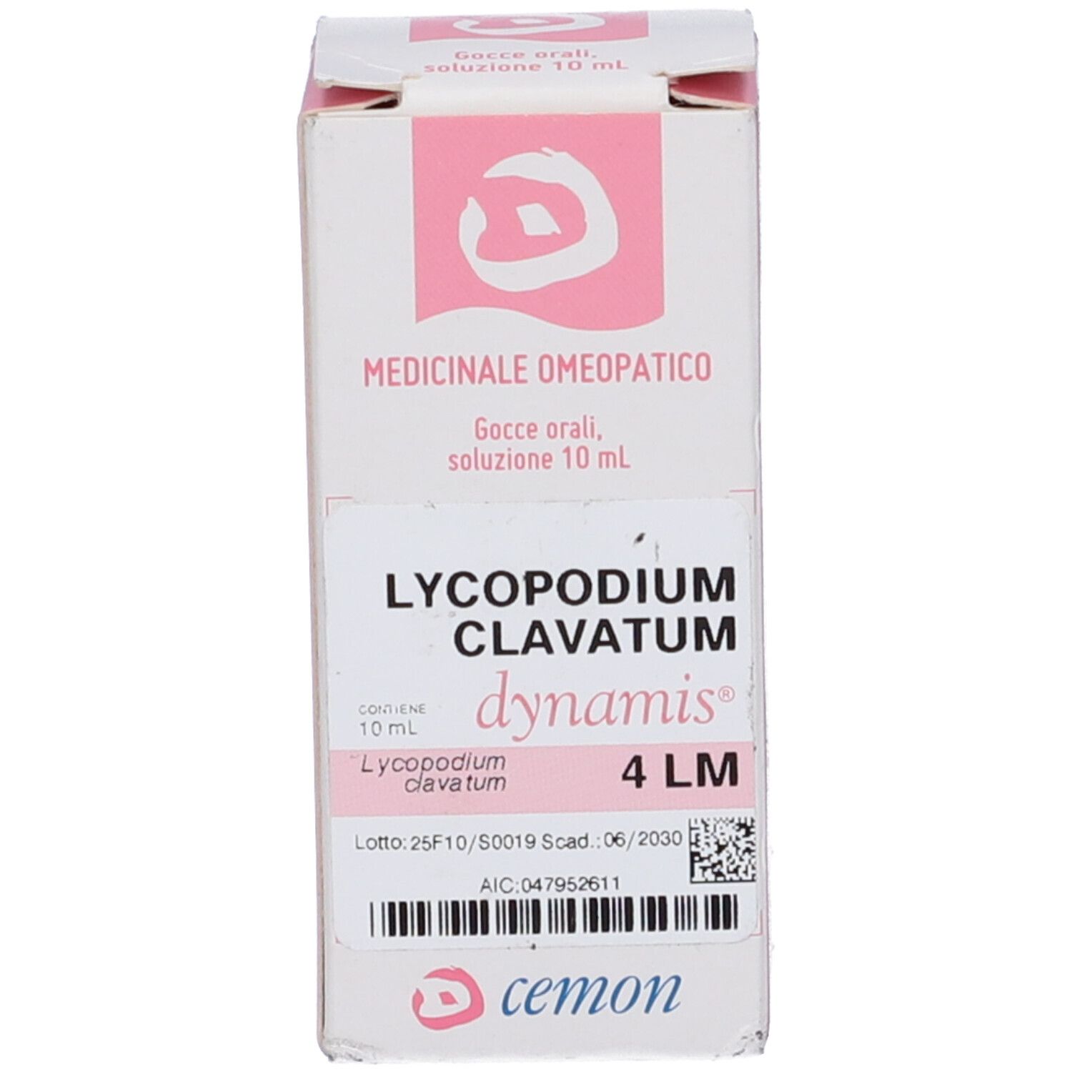 Scatola bianca e rosa con testo. La scatola indica "LYCOPODIUM CLAVATUM 4 LM" e il logo Cemon.