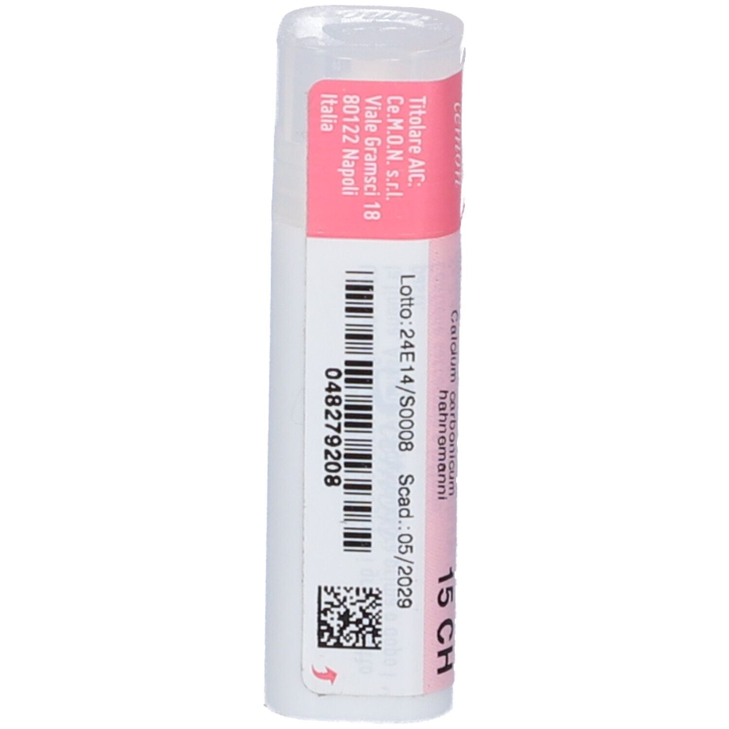 Confezione cilindrica con codice a barre ed etichetta rosa. Scritta: Calcium Carbonicum Hahnemanni 15 CH. Marchio: cemon.