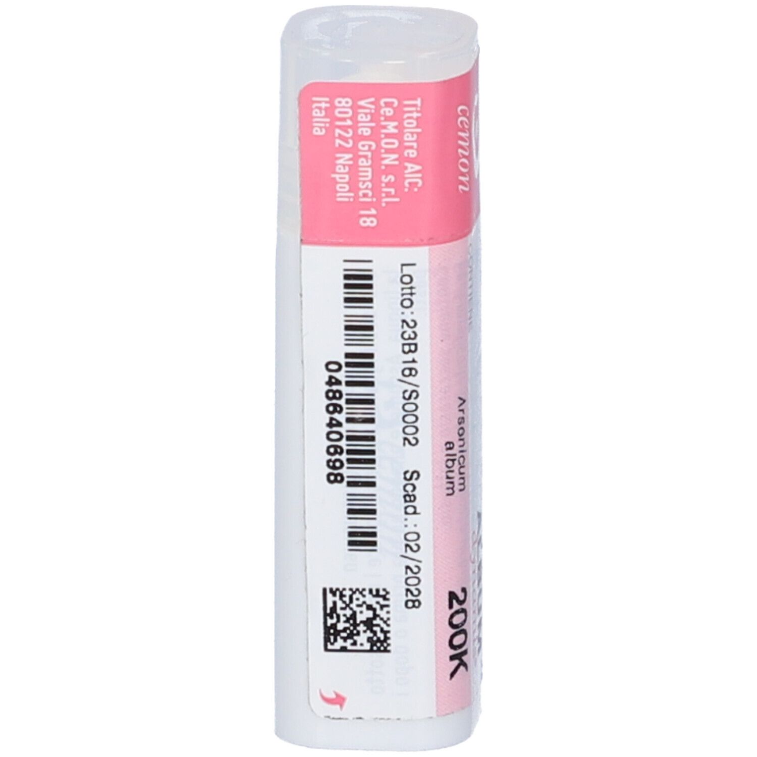 Flacone cilindrico bianco con etichetta rosa. Scritta: Arsenicum Album Dynamis 200K. Codice a barre e informazioni. Marchio: Cemon.