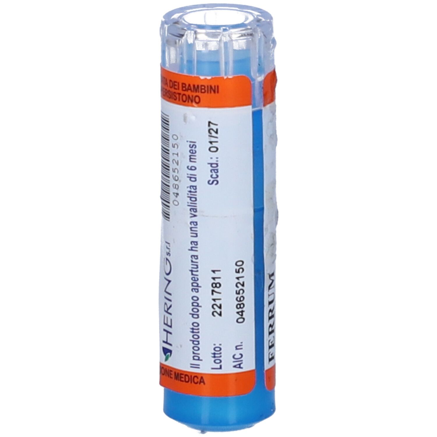 Tubetto blu e arancione con scritte. Contiene informazioni su scadenza e lotto.