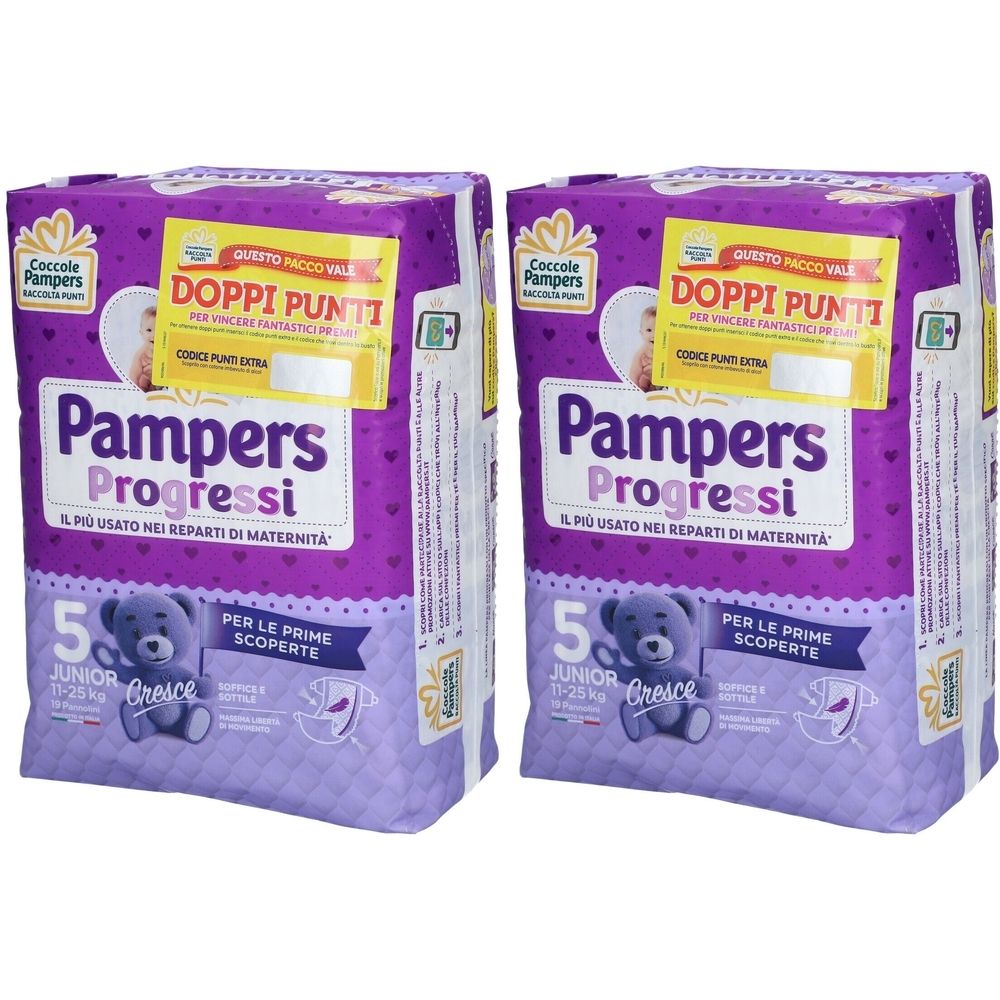 Due confezioni di pannolini Pampers Progressi 5 Junior. Confezione viola con nome del prodotto, indicazioni di peso e taglia.