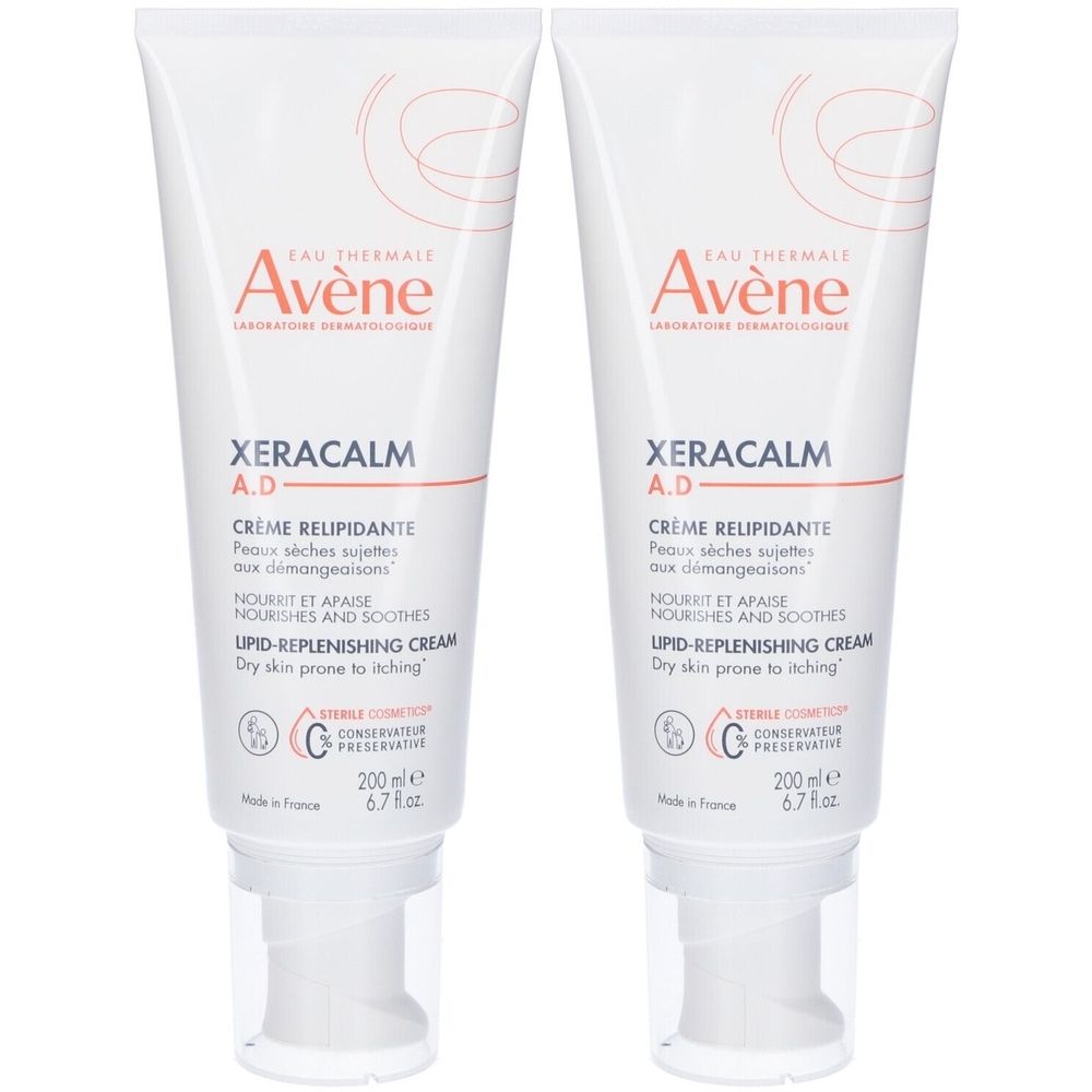 Due tubi bianchi con testo. Scritto: Eau Thermale Avène, Xeracalm A.D. Crème Relipidante. 200ml. Per pelli secche.