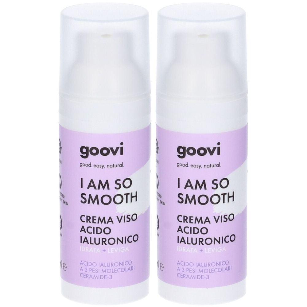 Due flaconi bianchi con etichette viola. Le etichette riportano "goovi I AM SO SMOOTH CREMA VISO ACIDO IALURONICO".