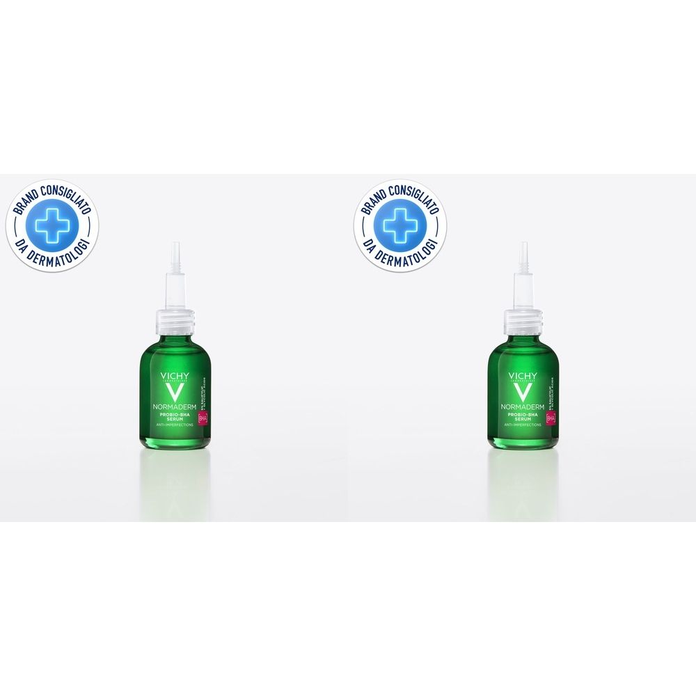 Due flaconi verdi con applicatore bianco. Scritta: Vichy Normaderm. Logo: Brand Consigliato da Dermatologi.