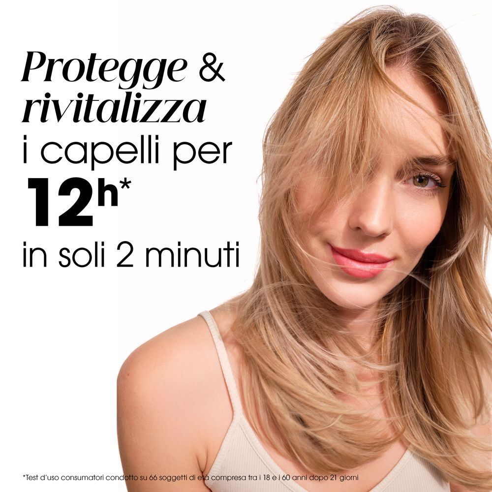 Una donna con capelli biondi. Testo: Protegge & rivitalizza i capelli per 12 ore in soli 2 minuti.