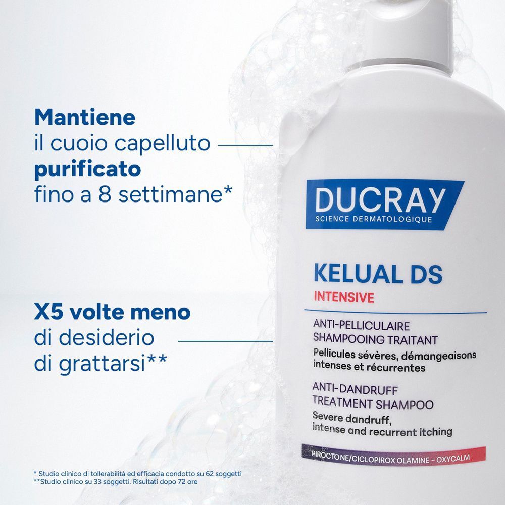Flacone di shampoo DUCRAY KELUAL DS INTENSIVE. Testo: Mantiene il cuoio capelluto purificato fino a 8 settimane.