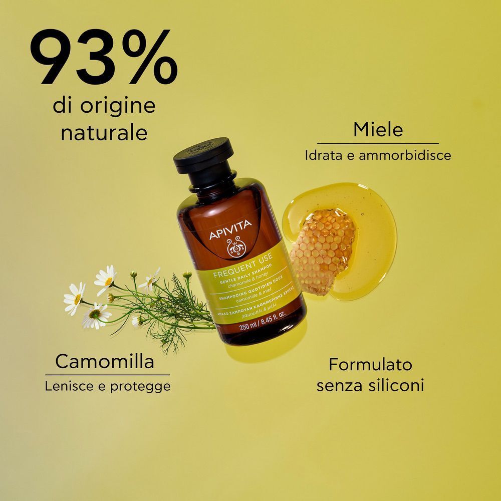 Shampoo APIVITA Frequent Use con camomilla, miele e testo sul 93% di origine naturale.