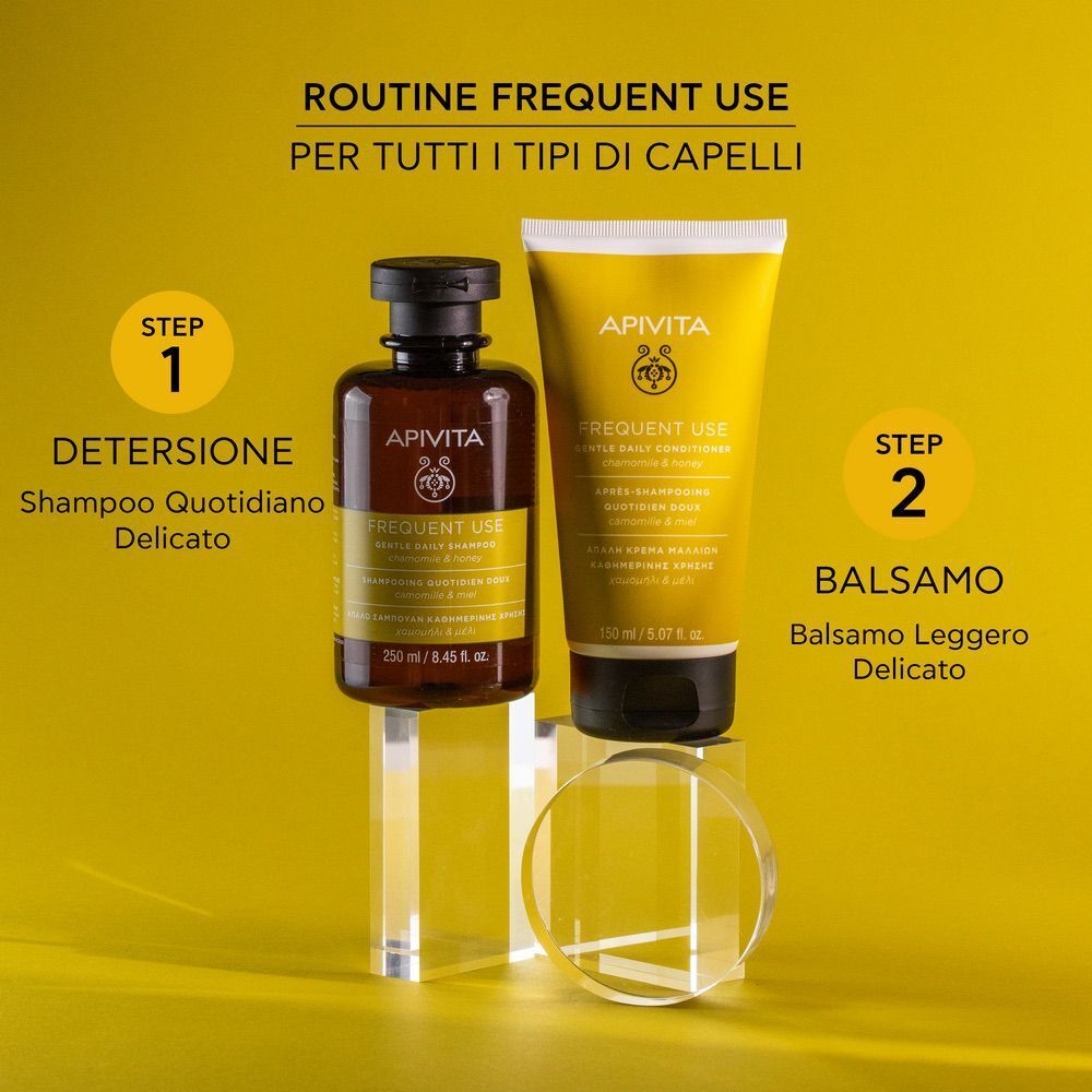 Shampoo e balsamo APIVITA per uso frequente, per tutti i tipi di capelli.