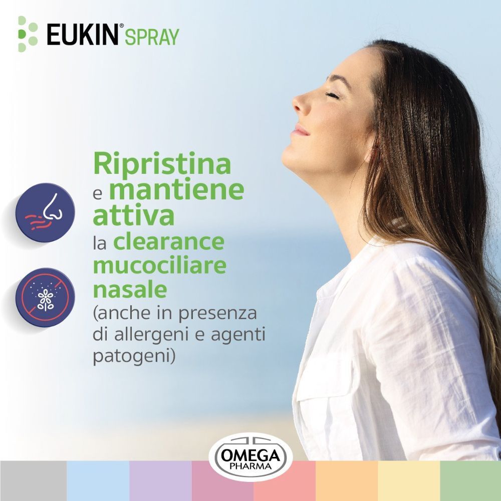 Donna respira profondamente per favorire la pulizia nasale e la clearance mucociliare.