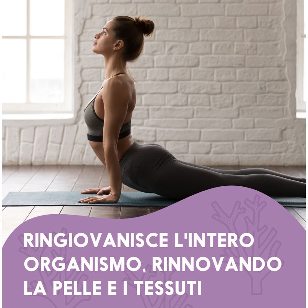 Donna in posa yoga, che evidenzia il ringiovanimento del corpo e della pelle.