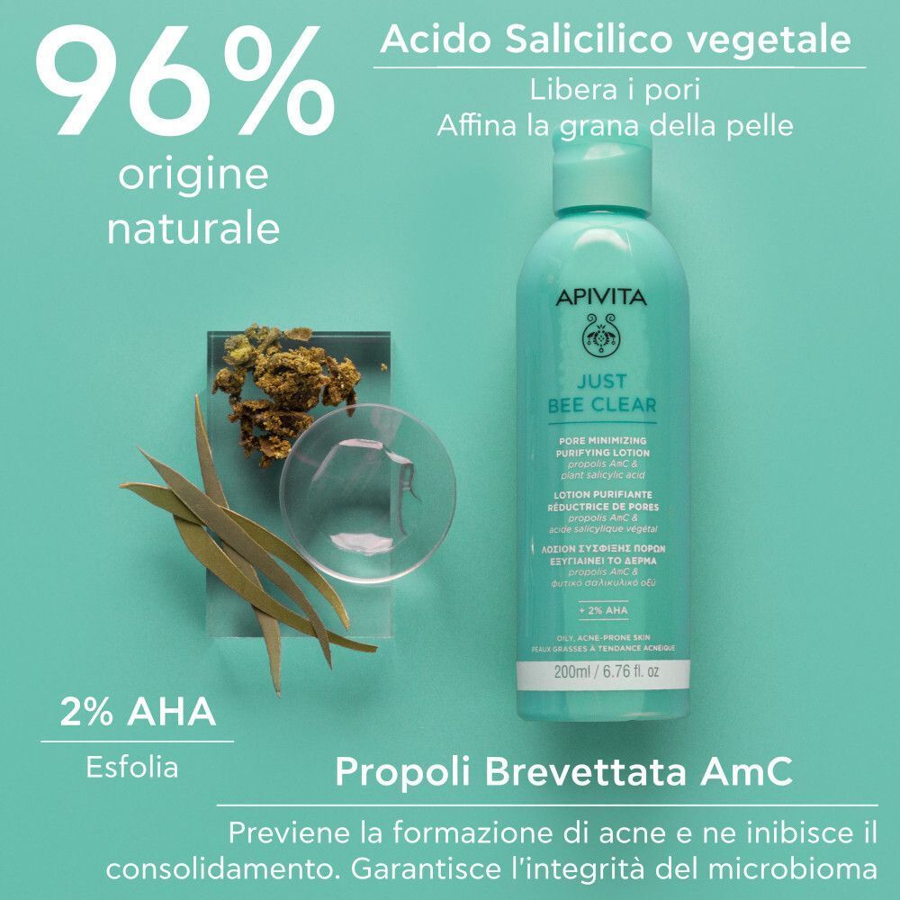 Lozione purificante Apivita Just Bee Clear, 2% AHA, acido salicilico, propoli. Testo: '96% origine naturale'.