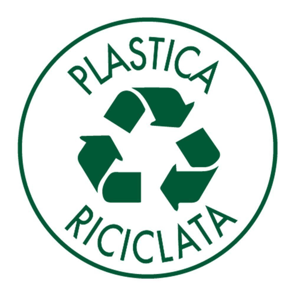 Simbolo di riciclo verde con testo 'Plastica Riciclata' in un cerchio.