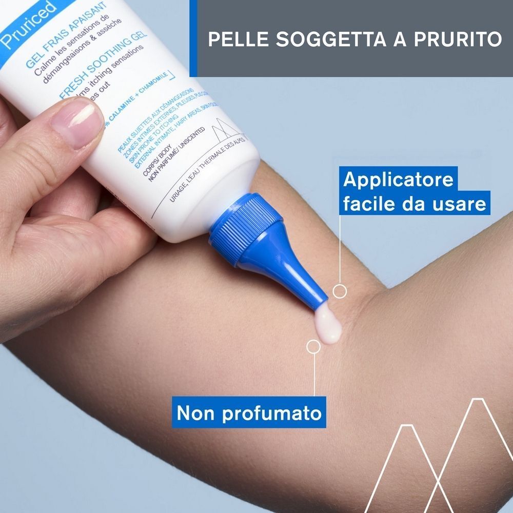 Applicazione di Gel Uriage Pruriced sulla pelle con applicatore. "Non profumato".