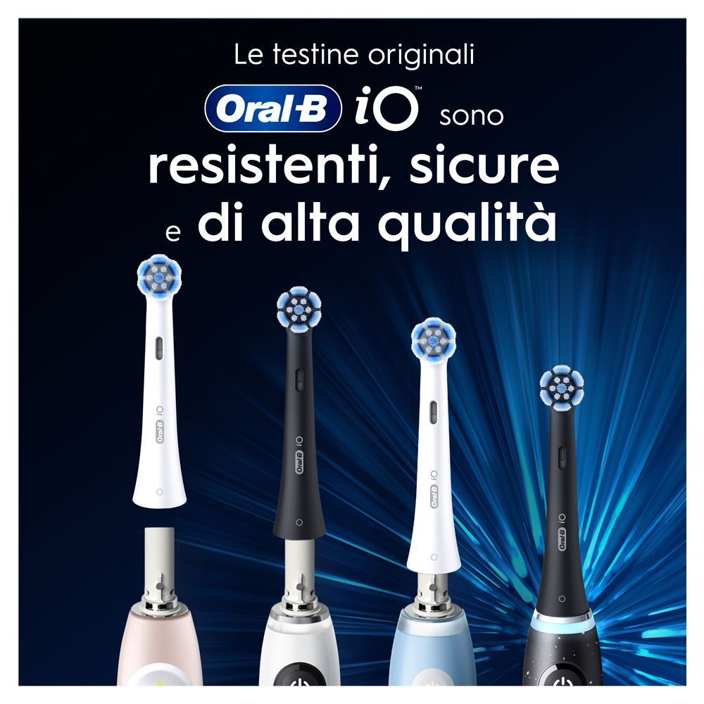 Varie testine Oral-B iO e manici.
