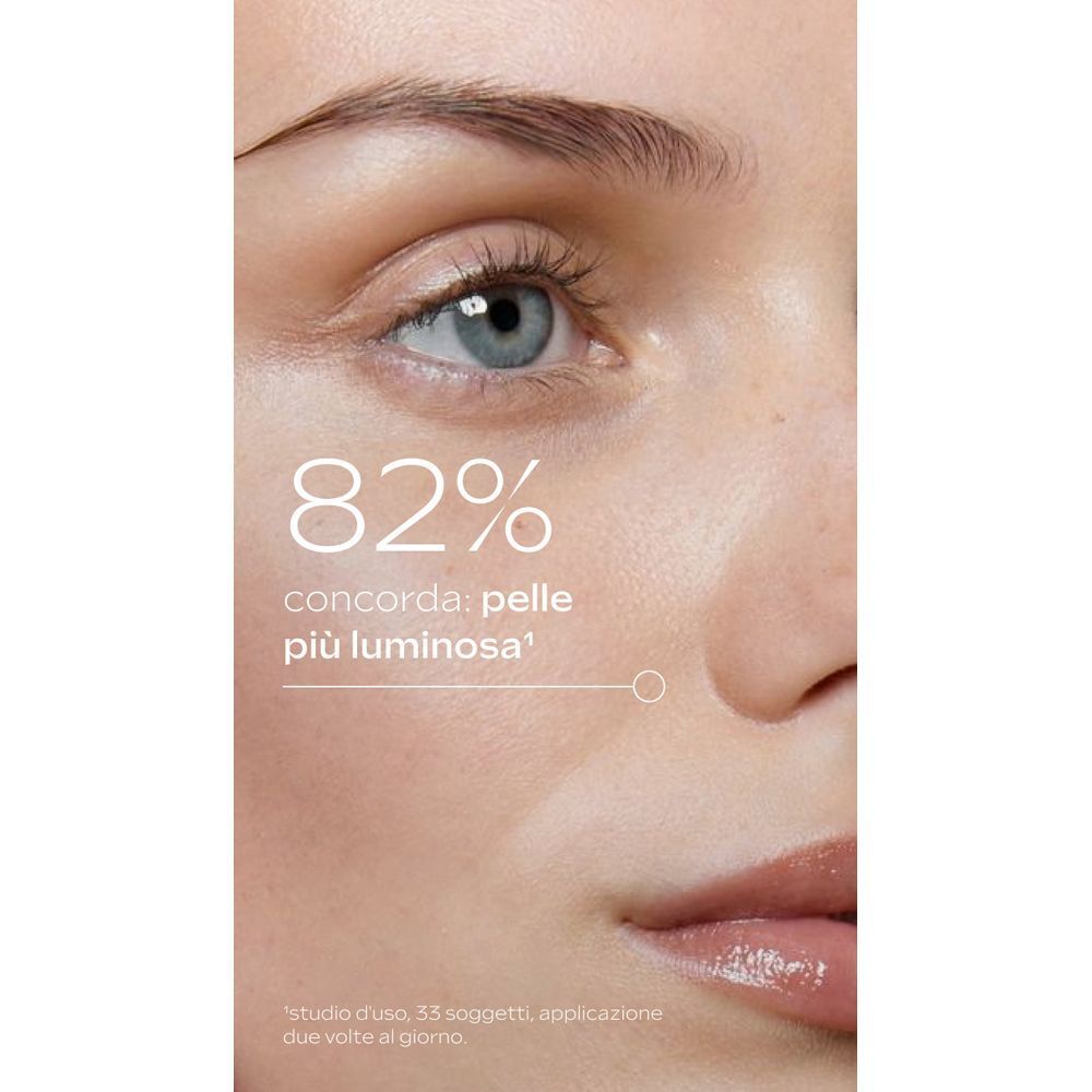 Viso femminile: 82% pelle più luminosa con Weleda.