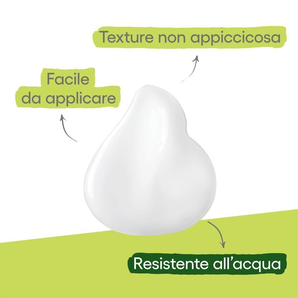 Goccia di una texture leggera e non appiccicosa, facile da applicare e resistente all'acqua.