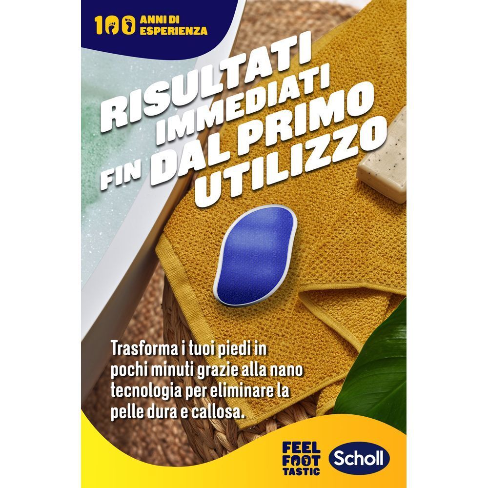 Scholl Lima Piedi Pelle Dura su un asciugamano accanto a sapone e una pianta.