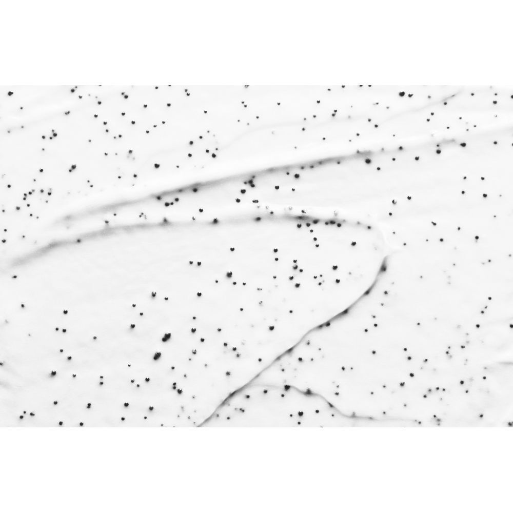 Primo piano di Filorga Skin-Prep Crema Esfoliante Enzimatica con fini particelle esfolianti.