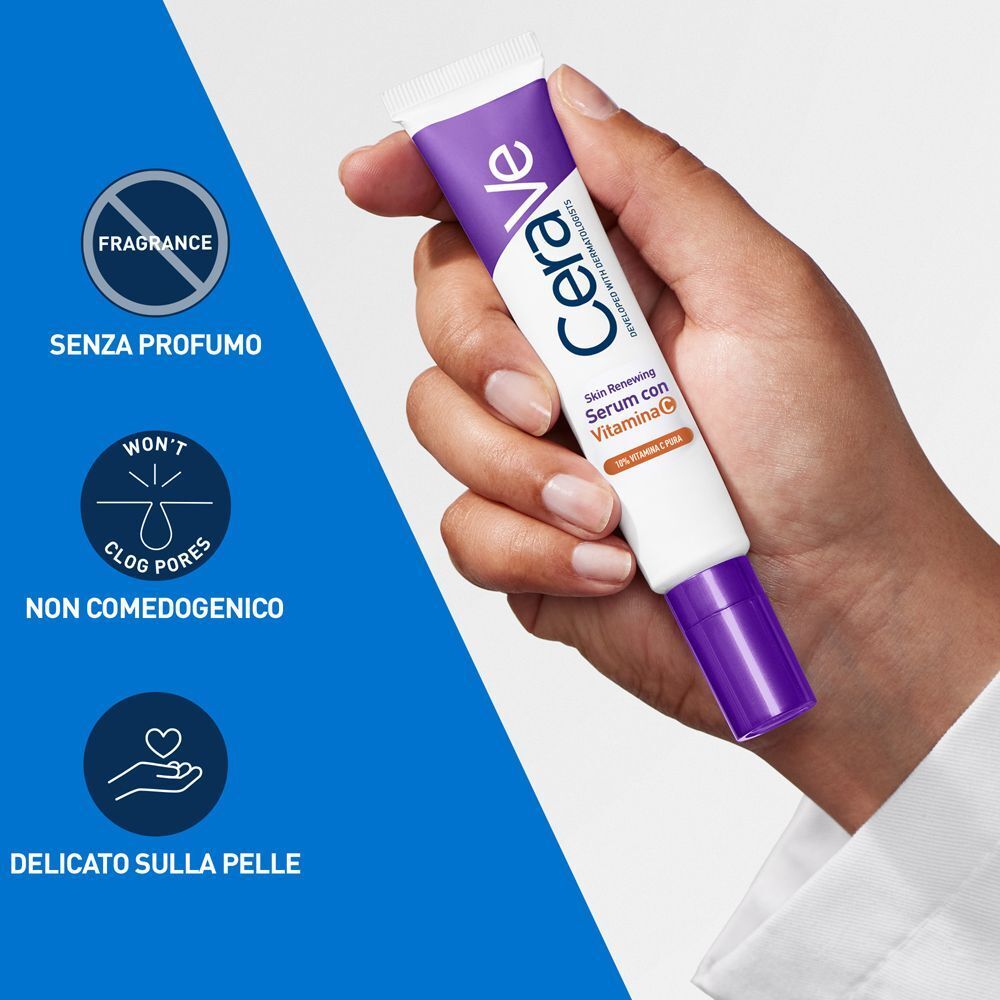 Mano che tiene un tubetto di CeraVe Skin Renewing Siero Vitamina C. Icone: Senza profumo, Non comedogenico, Delicato sulla pelle.