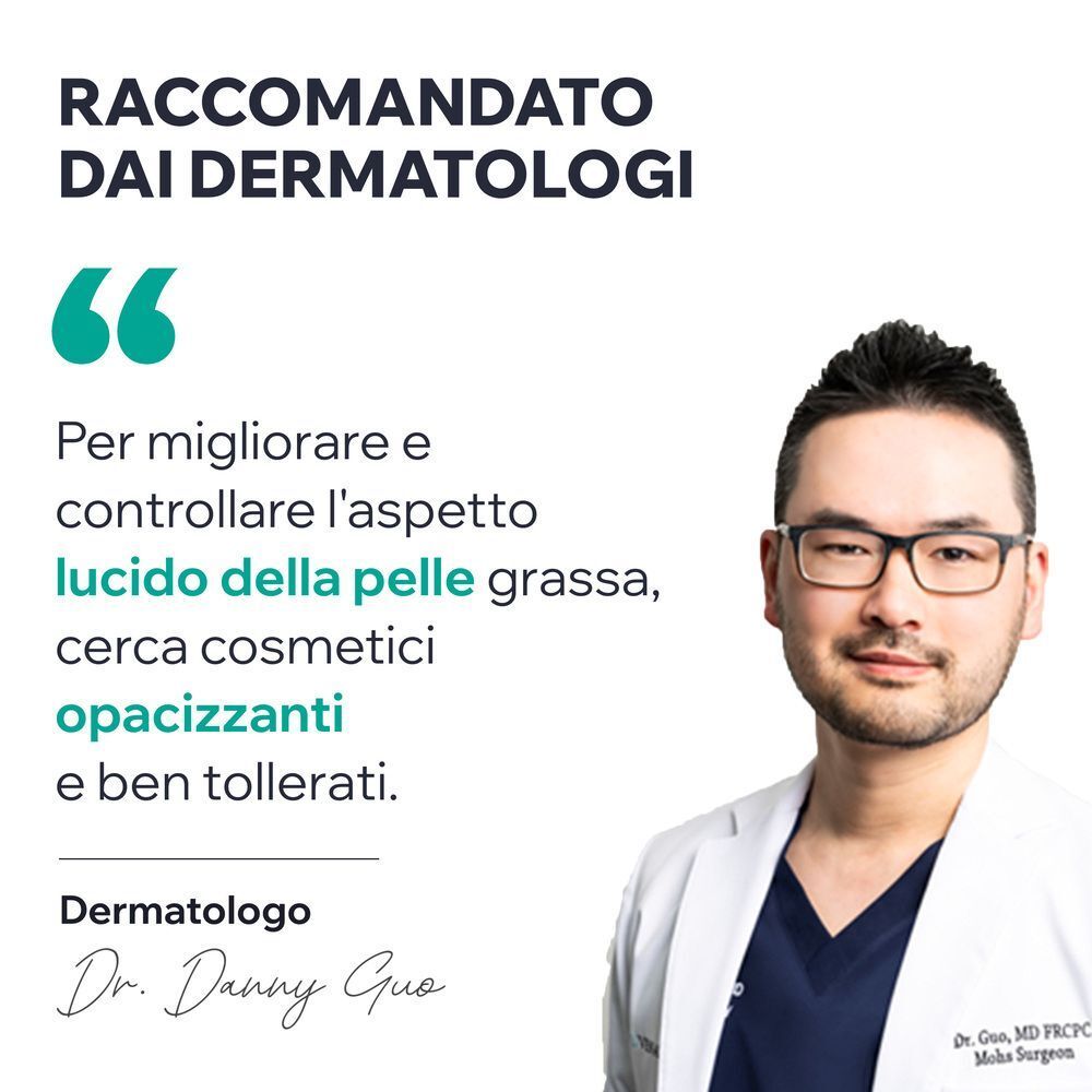 Un dermatologo raccomanda cosmetici opacizzanti per controllare la lucidità della pelle grassa.