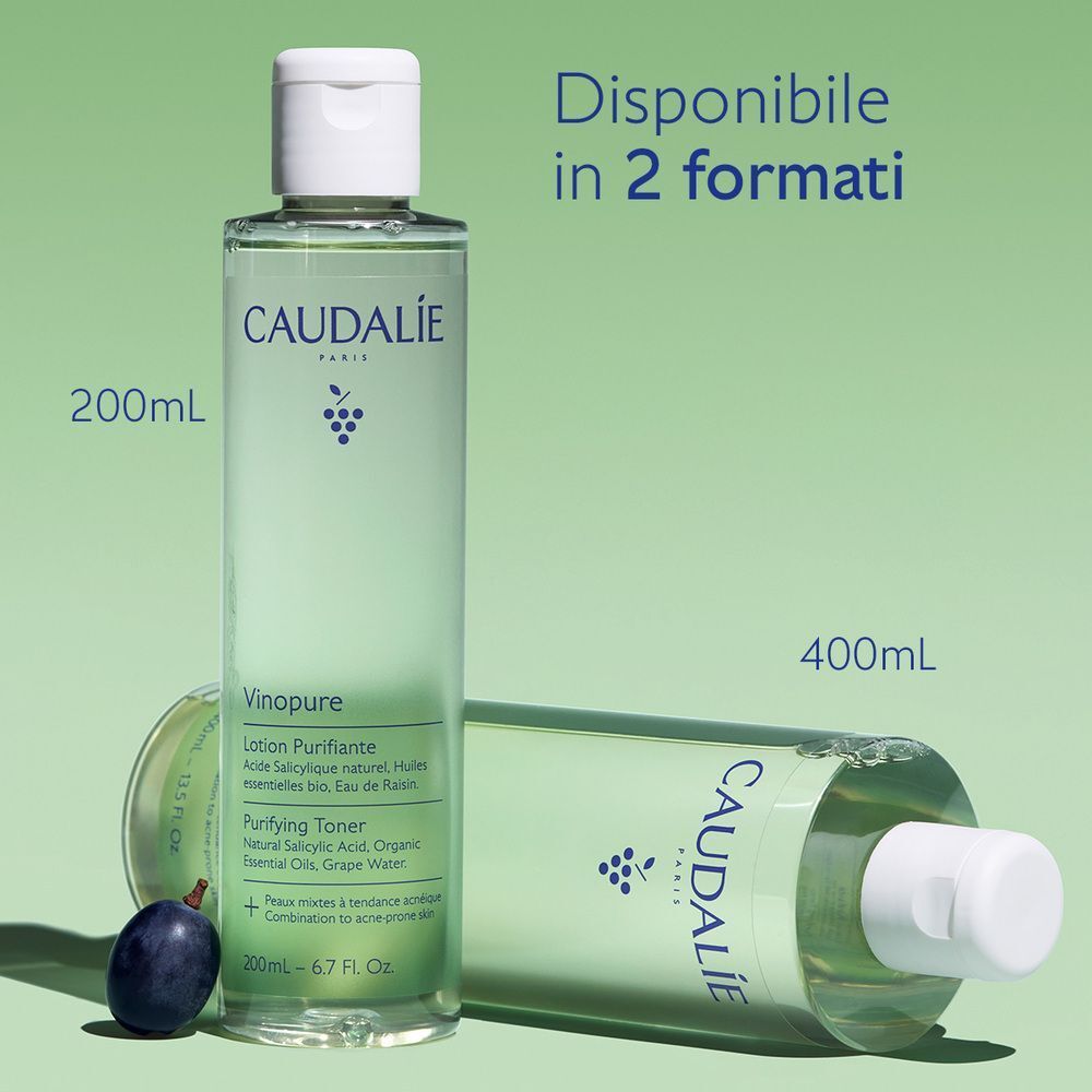 Due flaconi di lozione purificante Caudalie Vinopure nei formati da 200ml e 400ml.