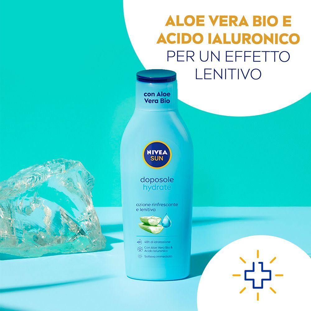 Nivea Sun Latte Doposole Hydrate con Aloe Vera Bio e acido ialuronico per un effetto lenitivo.
