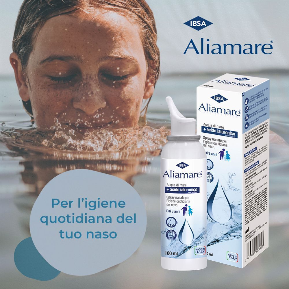 Spray nasale Aliamare con soluzione isotonica e acido ialuronico, accanto a un bambino in acqua. 100 ml.