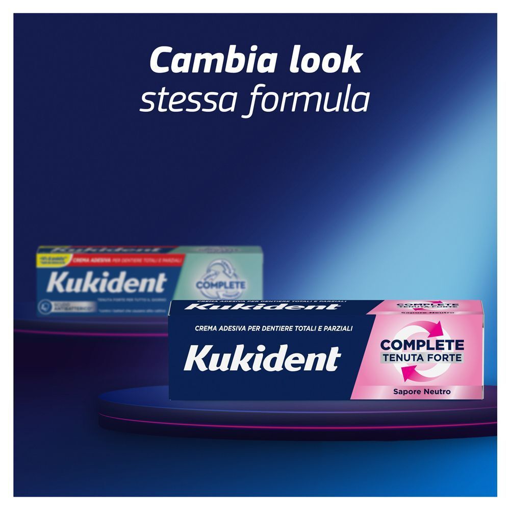 Kukident Complete Tenuta Forte Sapore Neutro crema adesiva per protesi totali e parziali.