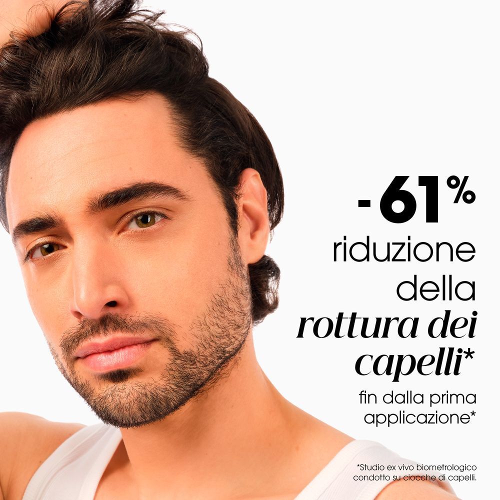 Il balsamo Klorane alla Chinina riduce la rottura dei capelli.