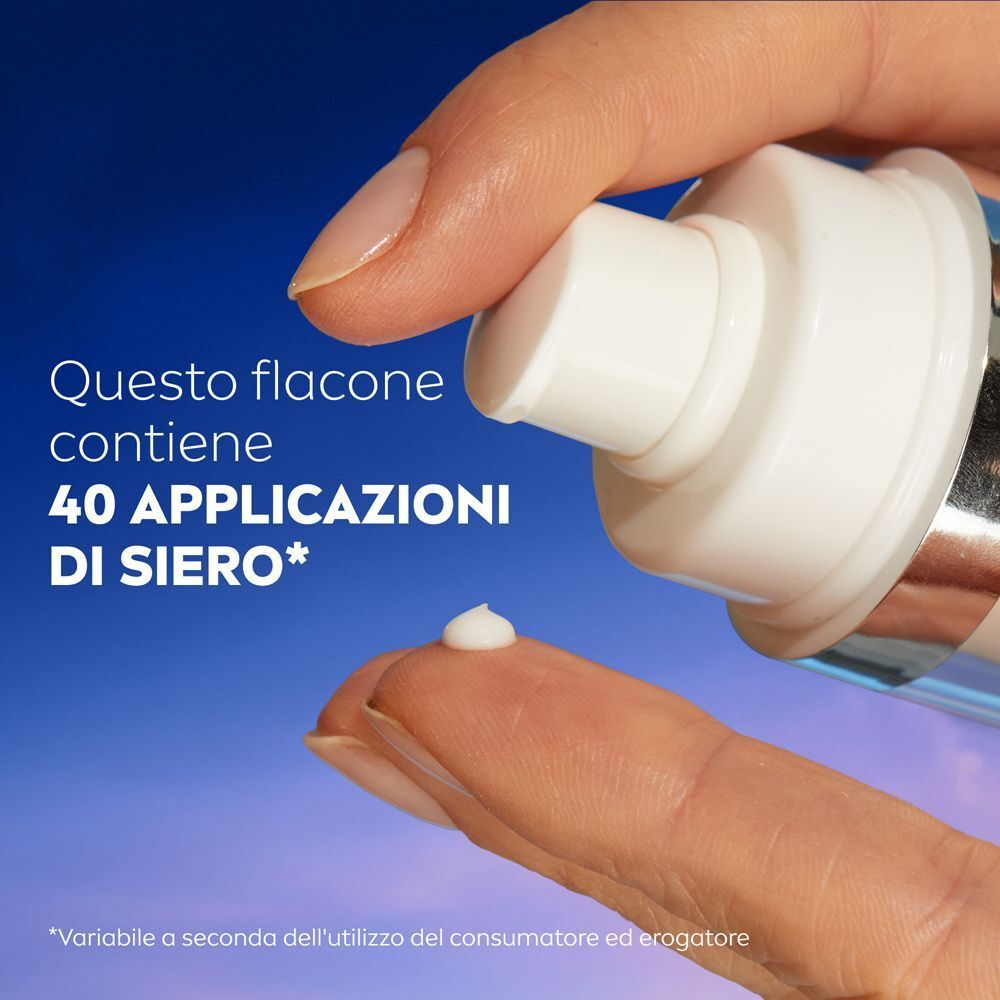 Primo piano del dispensatore di Nivea Cellular Epigenetics Siero Ringiovanente con siero.