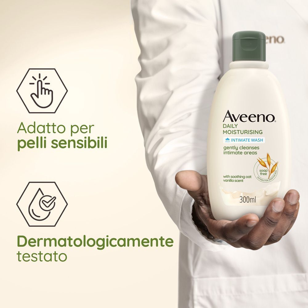 Flacone Aveeno Intimate Wash tenuto da una mano. Adatto per pelli sensibili, testato dermatologicamente.