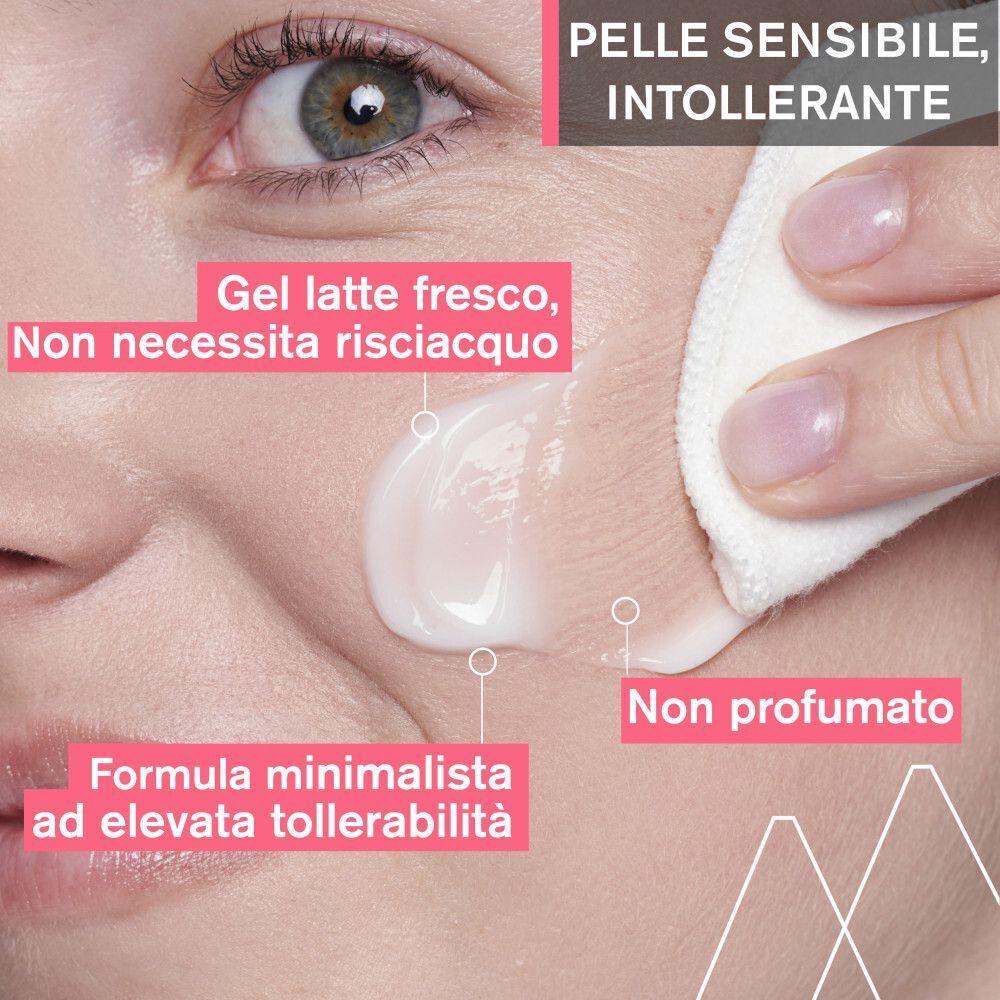Applicazione del Uriage Toléderm Control Gel su pelle sensibile con dischetto di cotone.