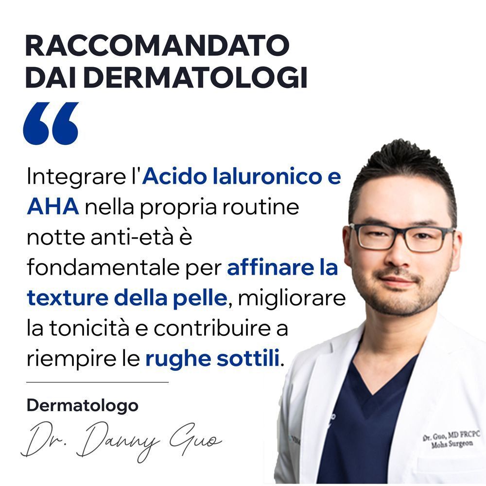 Dermatologo raccomanda acido ialuronico e AHA per la routine notturna anti-età.