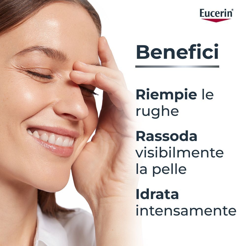 Donna si tocca il viso, testo Eucerin: Benefici: Riempie le rughe, rassoda, idrata intensamente.