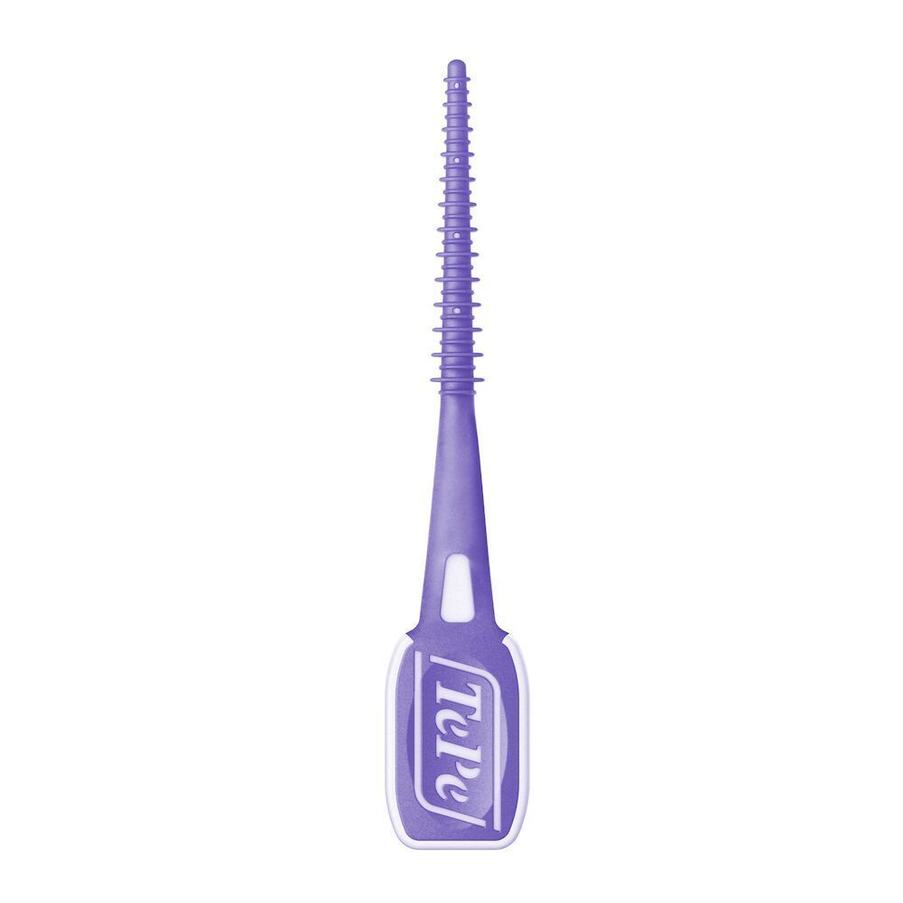 Uno spazzolino interdentale TePe EasyPick XL viola con rivestimento in silicone e scanalature.