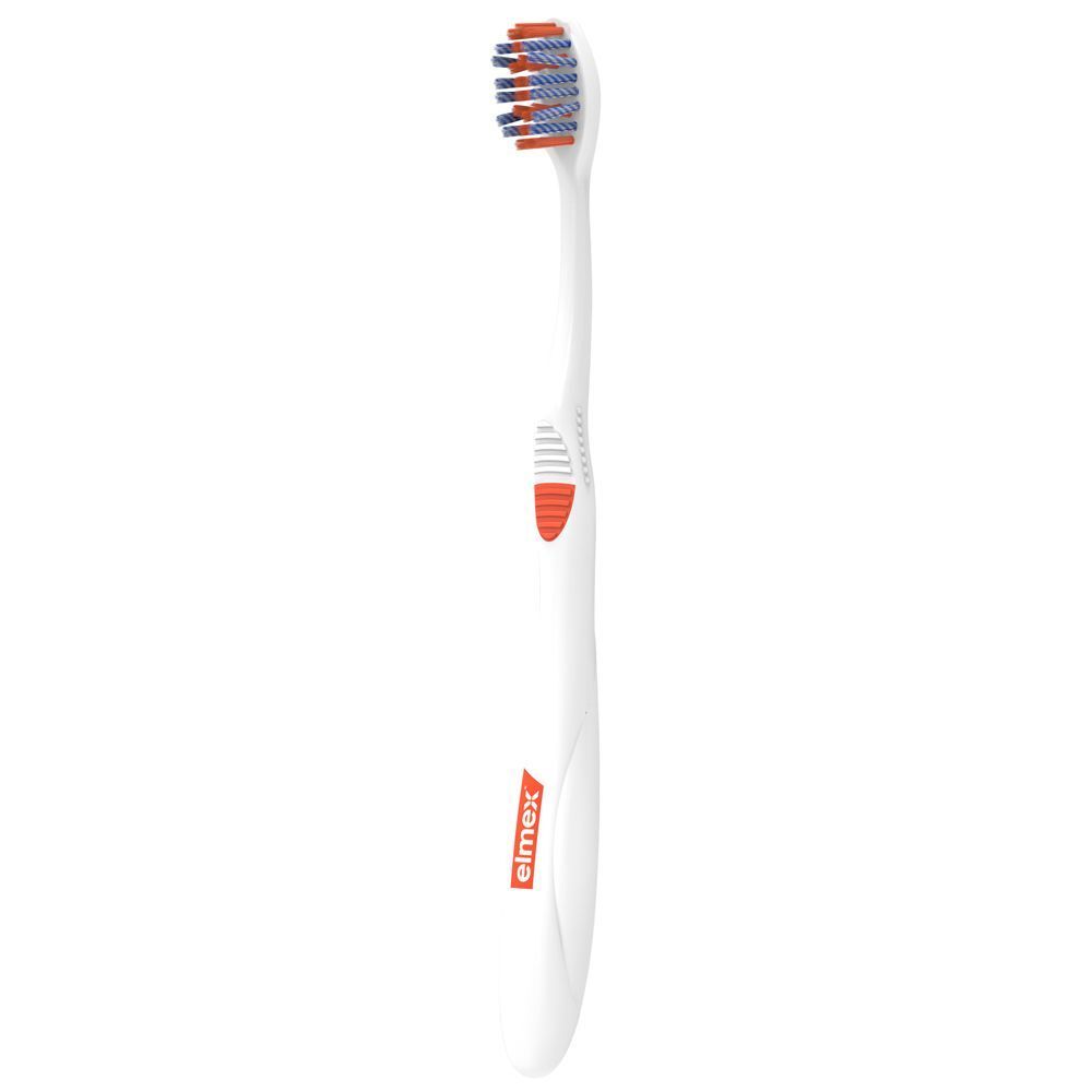 Spazzolino Elmex Expert Precision Ortho, bianco con accento rosso e setole blu-rosse.