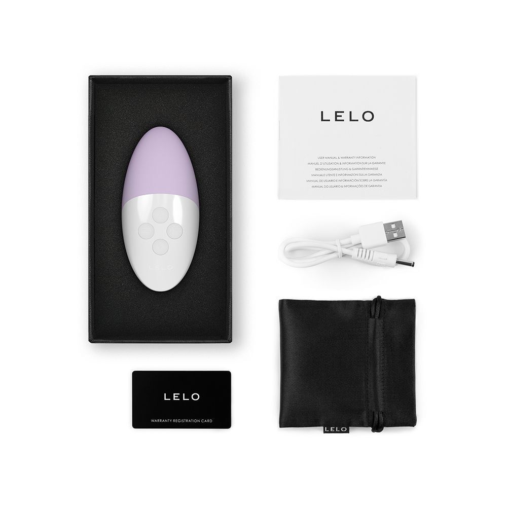 Set vibratore Lelo Siri 3 con manuale, cavo di ricarica e custodia.