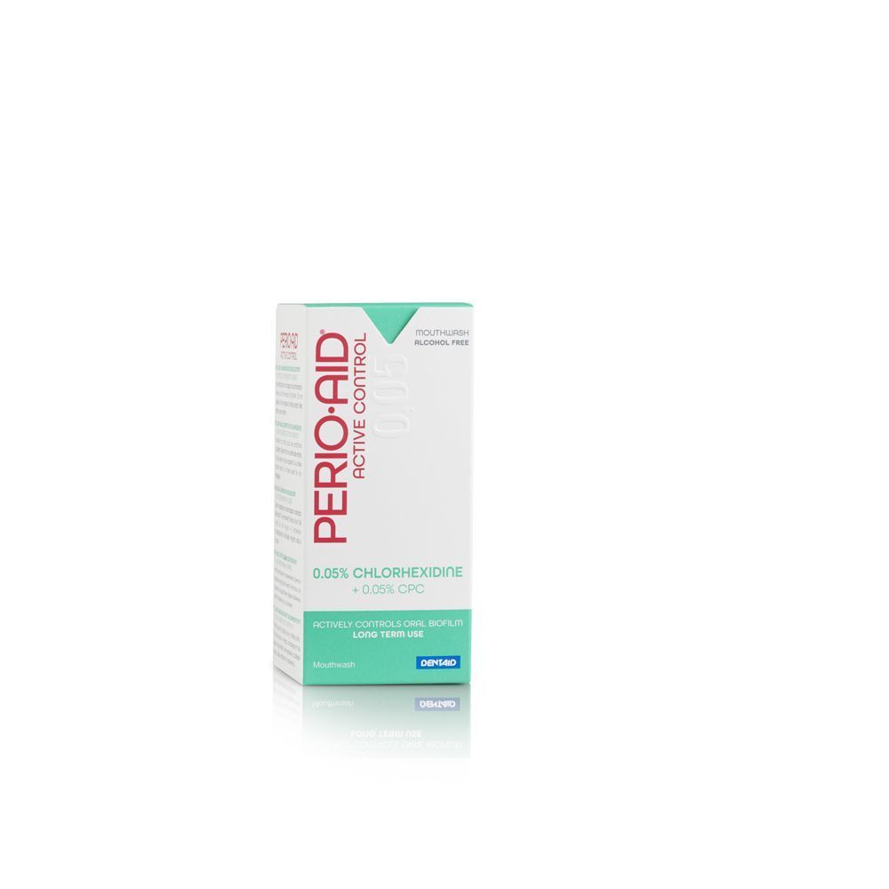 Una scatola di collutorio PERIO·AID Active Control. Bianco e verde, con testo e logo.