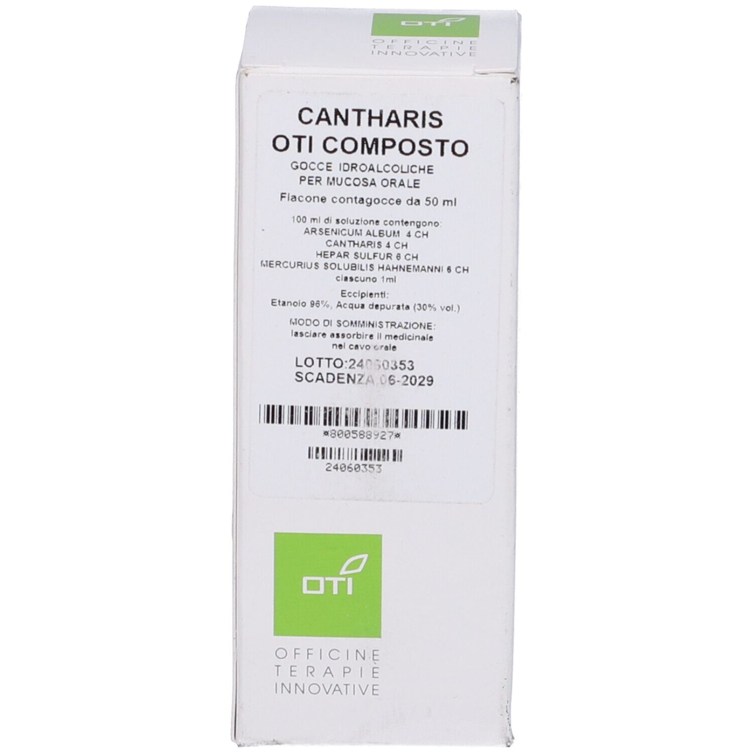 Confezione bianca con nome del prodotto e informazioni. Logo verde.