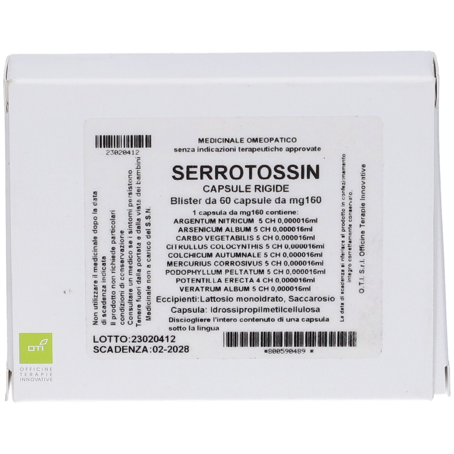 Scatola bianca con etichetta. Scritto: Serrotossin, capsule. Contiene 60 capsule. Ingredienti e data di scadenza.