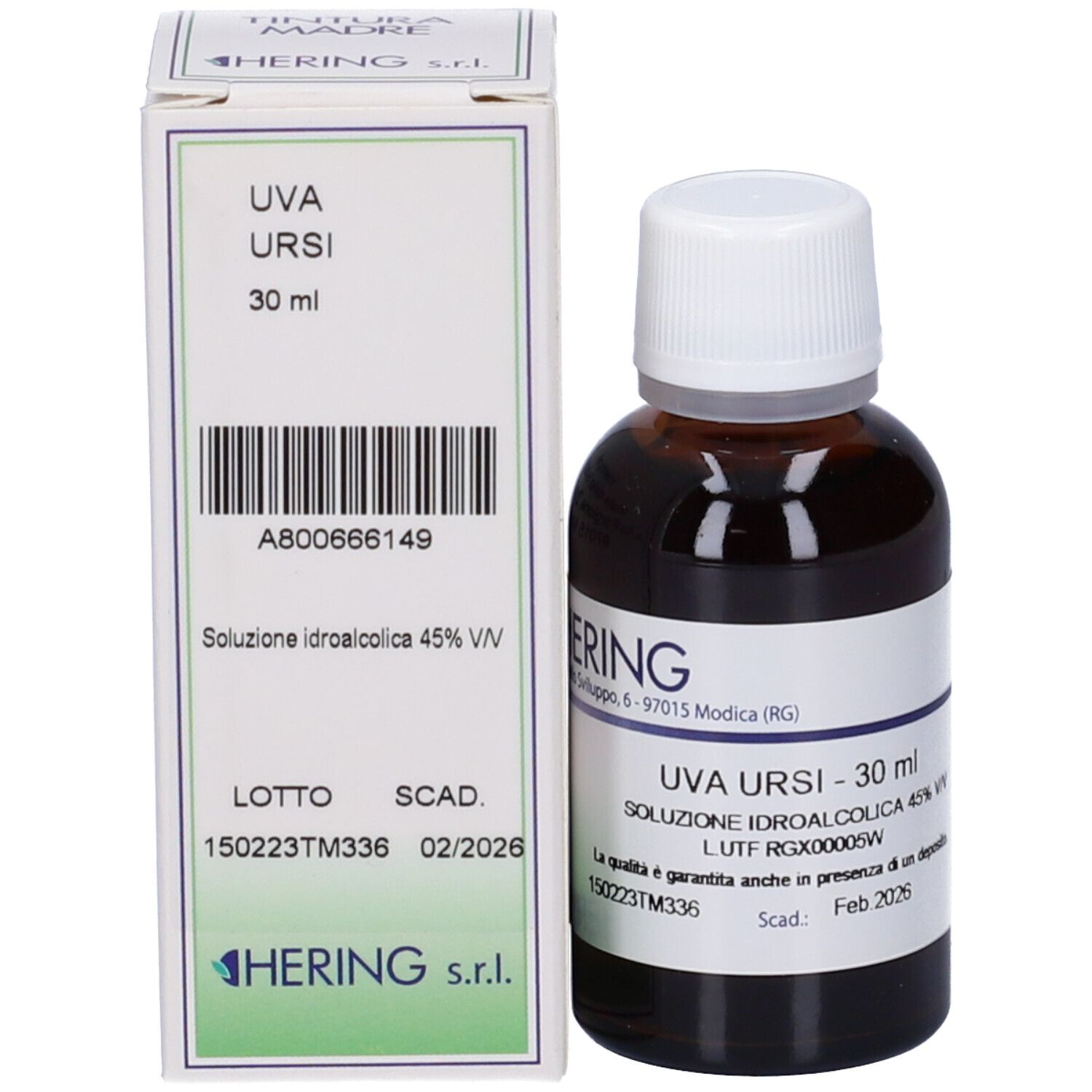 Confezione e flacone. Confezione con testo: Uva Ursi, 30 ml. Flacone con etichetta: Uva Ursi, 30 ml, Soluzione Idroalcolica 45% Vol. Marca: HERING.