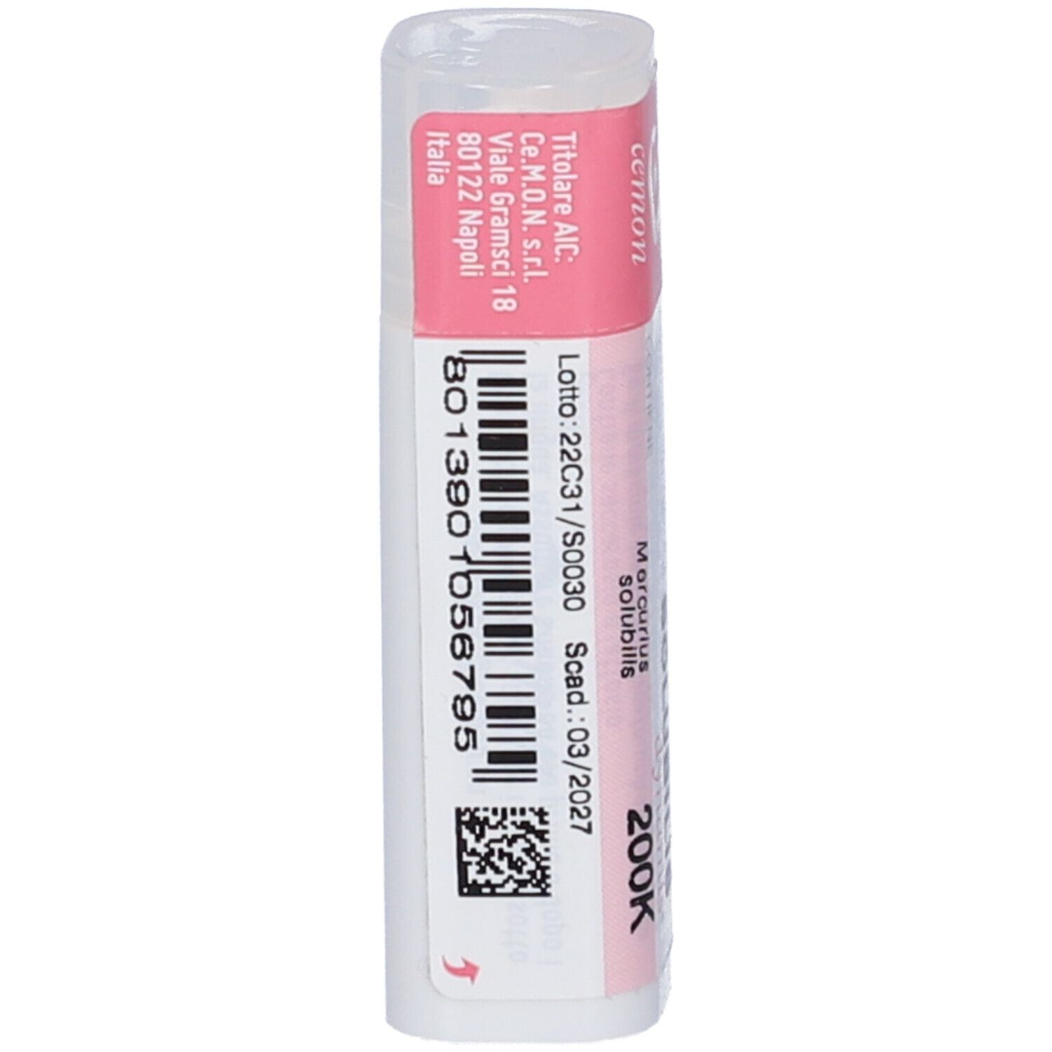 Confezione cilindrica con etichetta rosa e bianca. Scritta: Mercurius Solubilis 200K. Codice a barre e dati di produzione.